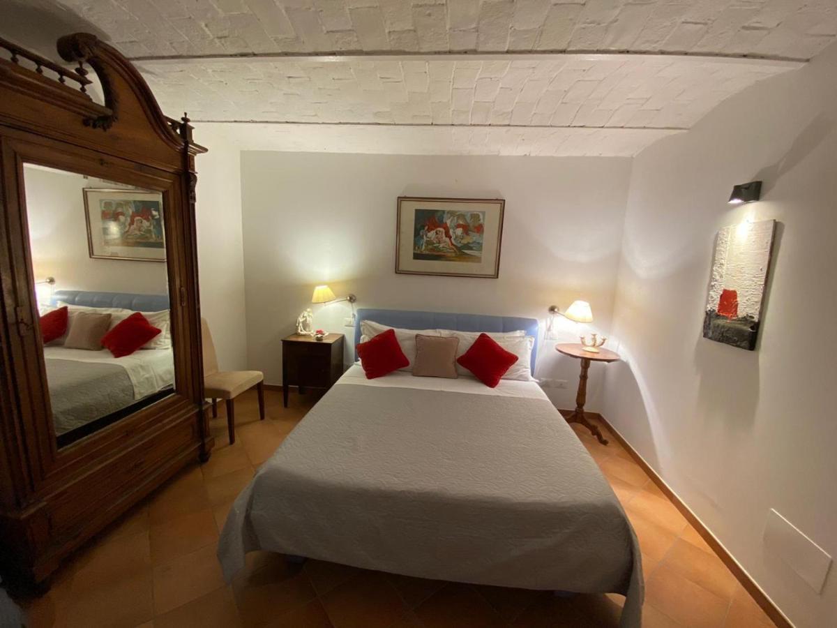 Apartamento La Casa Di Ago LʼAquila Exterior foto